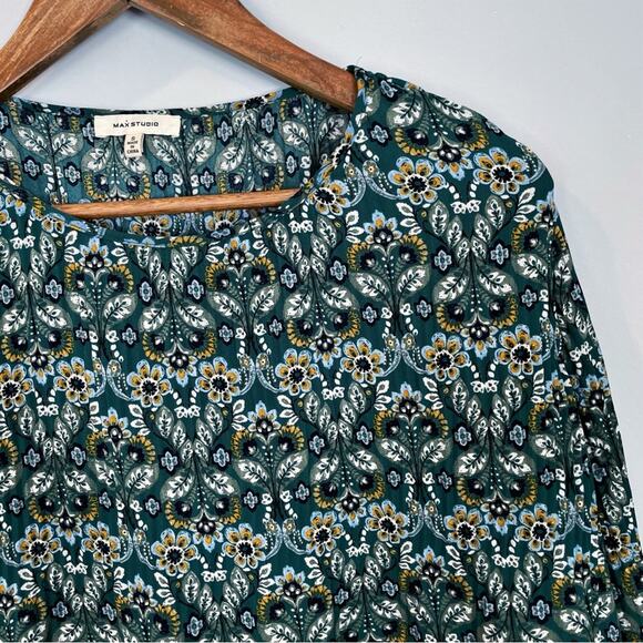 Max Studio Floral Long Sleeve Blouse Green Size Small EUC - Picture 2 of 13